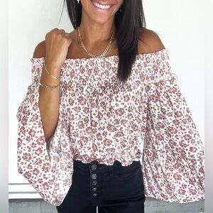 Promesa Off the Shoulder Floral top small